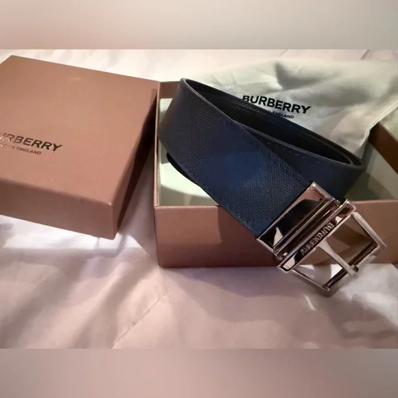 Burberry Reversible Leather Men's Belt - Picture 2 of 6